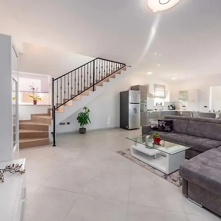 Holiday home Bellavista Radmani